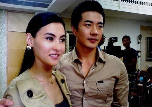 中韩明星夫妻吃瓜视频,吃瓜视频揭秘甜蜜日常